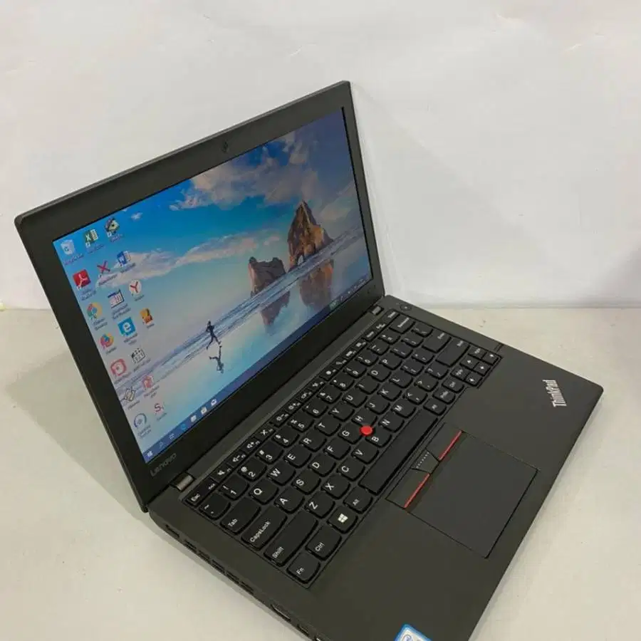 Lenovo Thinkpad Thinkpad X280 i7 Gen 8 Ram 16 GB Second Mulus