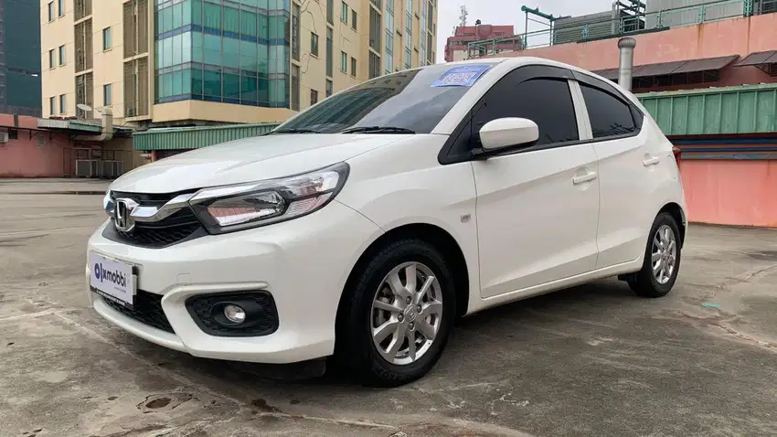 Pajak Panjang - Honda Brio Satya 1.2 E Bensin-MT 2021