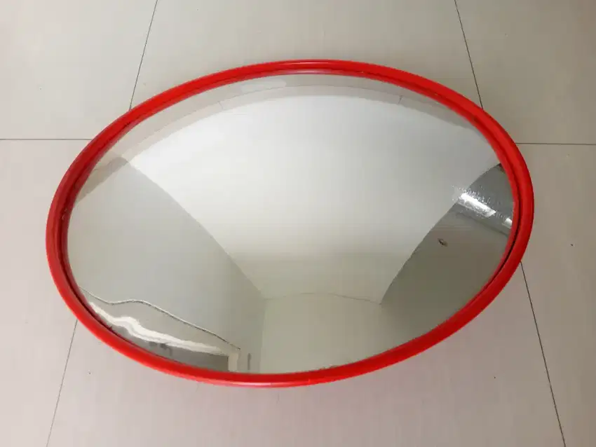 Cermin Simpang Tikungan Cembung / Convex Mirror. Diameter 60 cm
