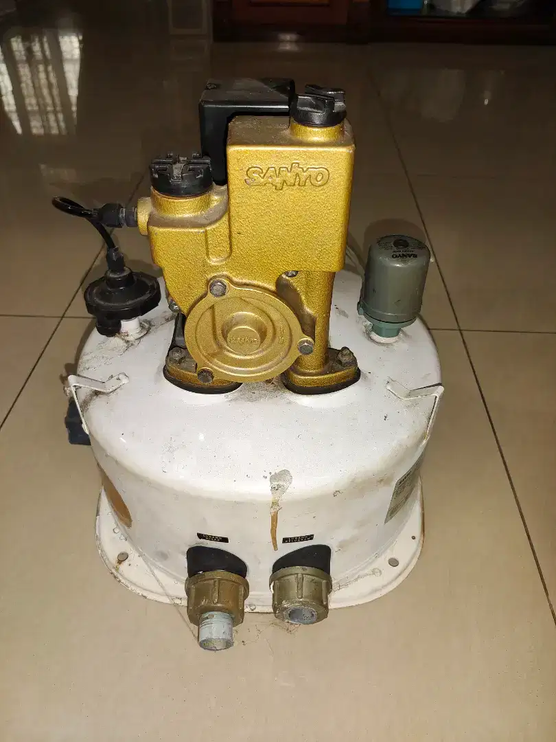 Pompa air dijual
