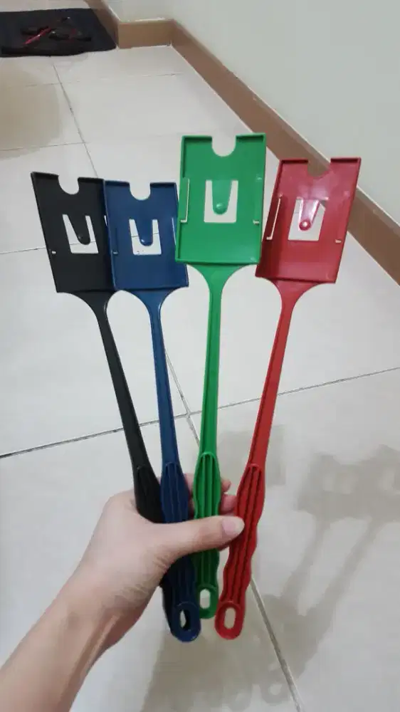 Tongkat buat tap kartu tol