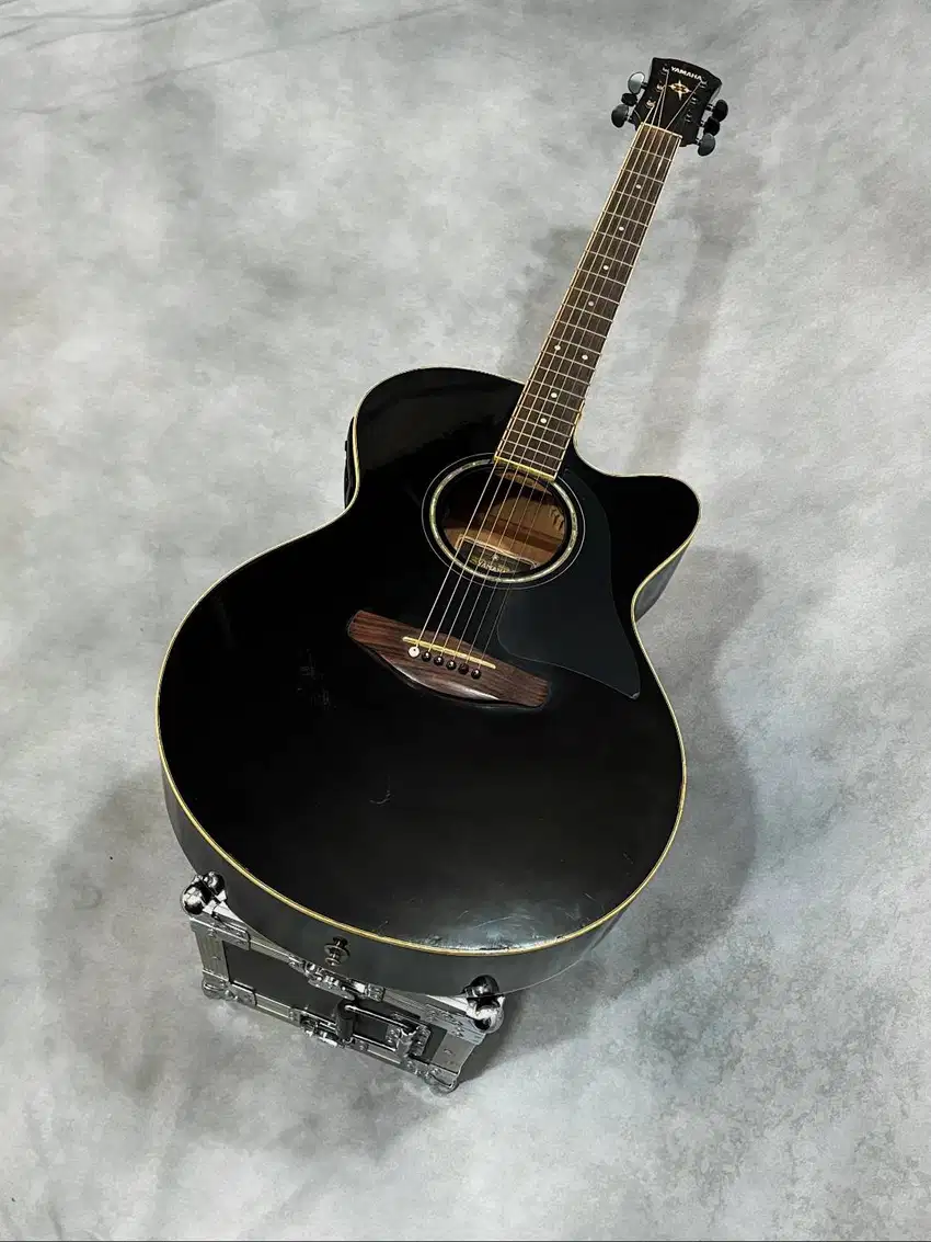 Yamaha Compass Series CPX500II CPX500 II Gitar Akustik Elektrik