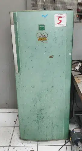 KULKAS SHARP 1 PINTU