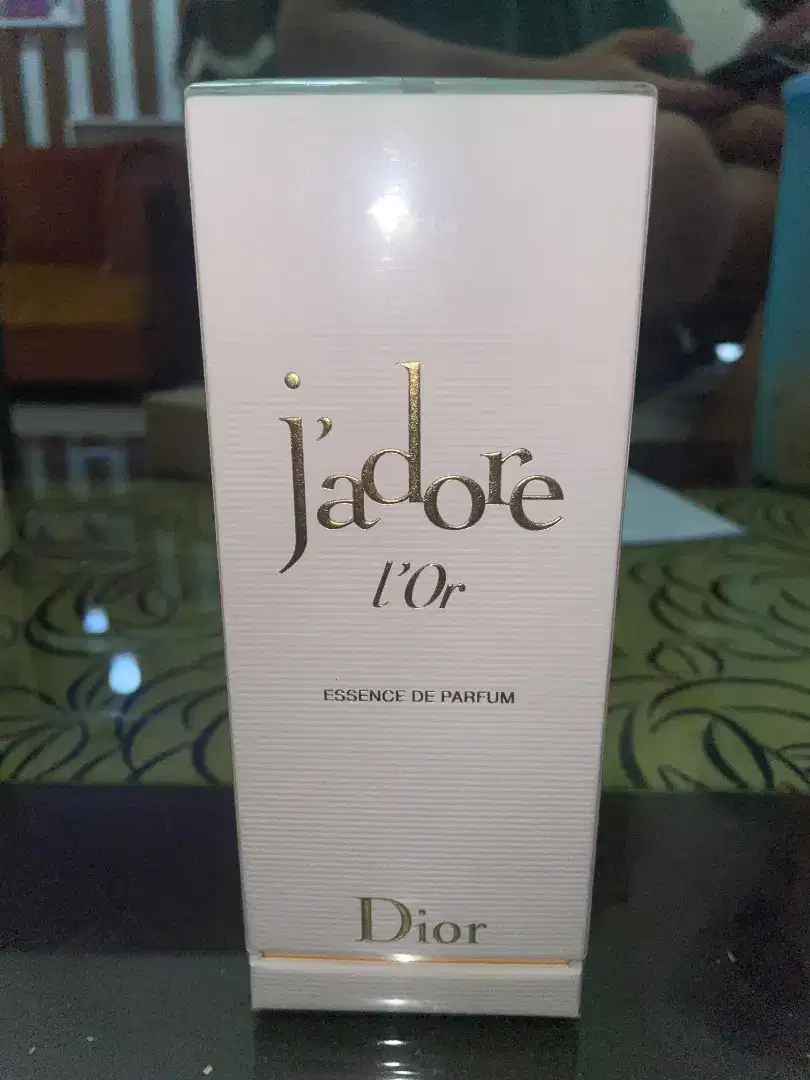 Christian Dior J’adore l’or Woman Essence de Parfum