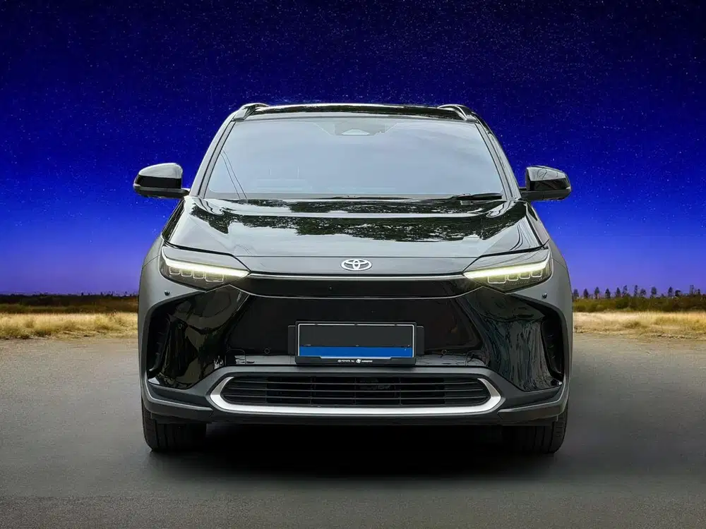 Toyota BZ4X EV At 2023 km +/- 9.000