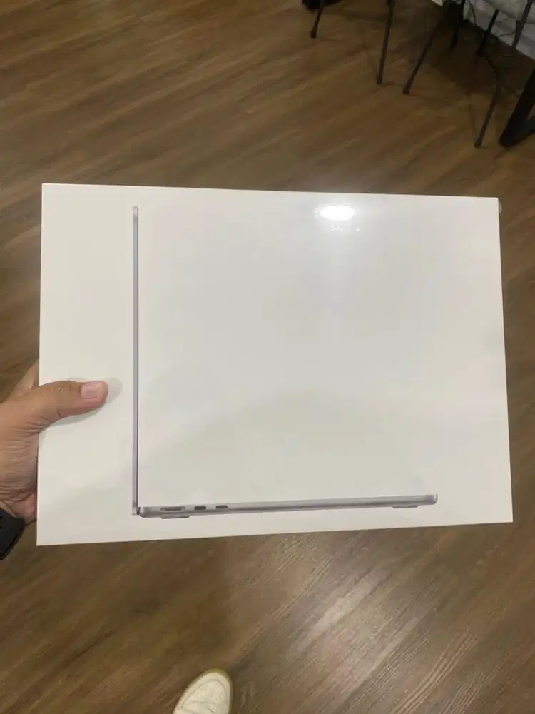 MacBook Air M2 16/256Gb Midnight Garansi iBox Unit Baru Segel BNIB