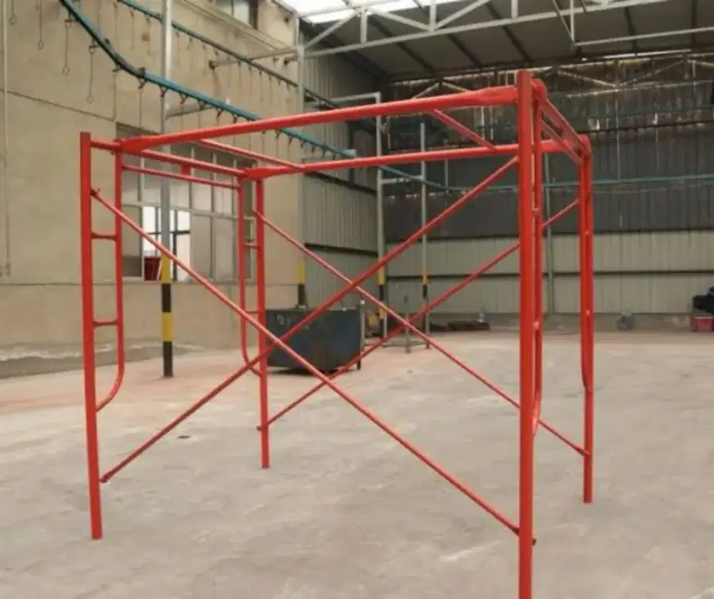 Scaffolding ukuran standar