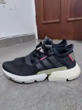 Sepatu Sneakers Adidas Pod S 3.1