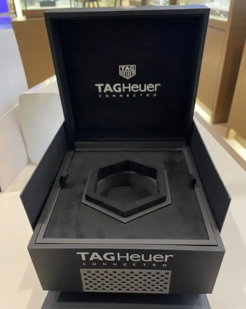 Box Smartwatch Tag Heuer Connected Modular 45 41 E3 E4