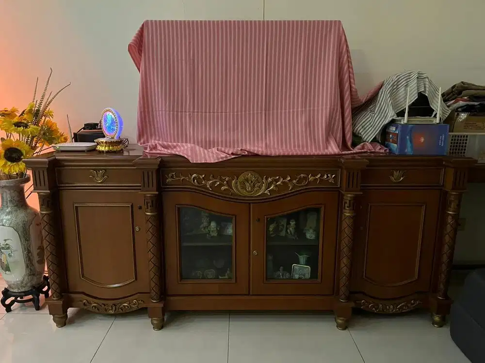 Lemari dan meja tv jati