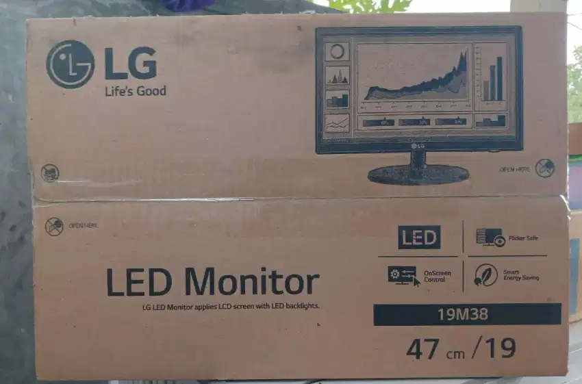 Monitor LG 19in Baru