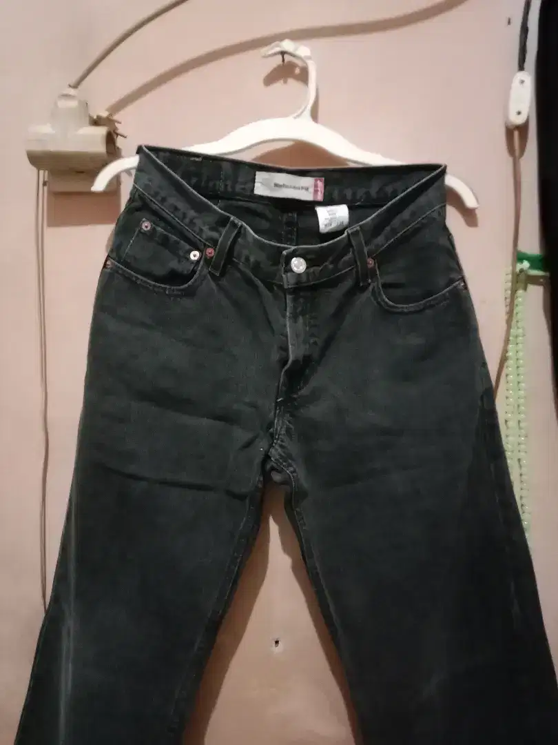 Celana levis original @ 135 rb an