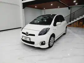 Yaris E 2013 Metic #km63rb