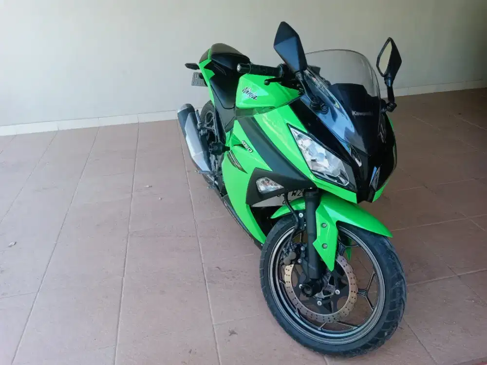 Kawasaki ninja 250 cc fi