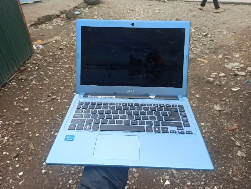 Laptop Acer V5-431 Ram 6/500gb slim tipis