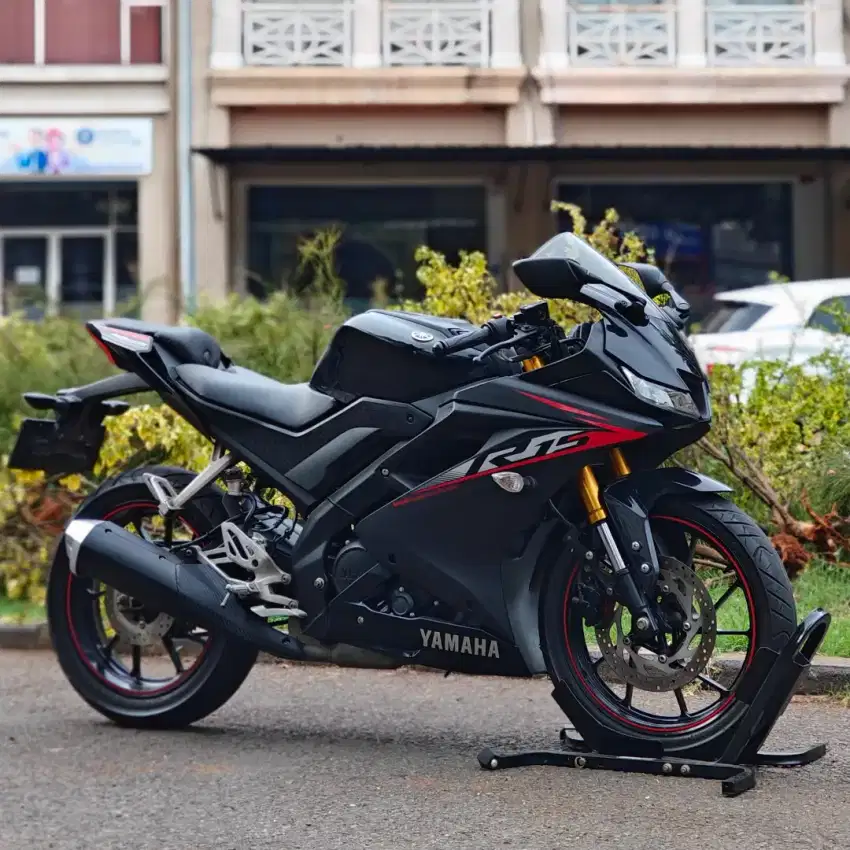 YAMAHA R15 V3 NIK 2020 HITAM TERBAIK MULUSS