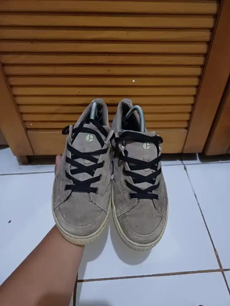 Sepatu Caterpillar Low Full Leather