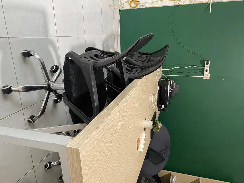 JUAL MEJA KANTOR