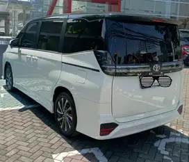 KM 3500 Voxy 2024 antik
