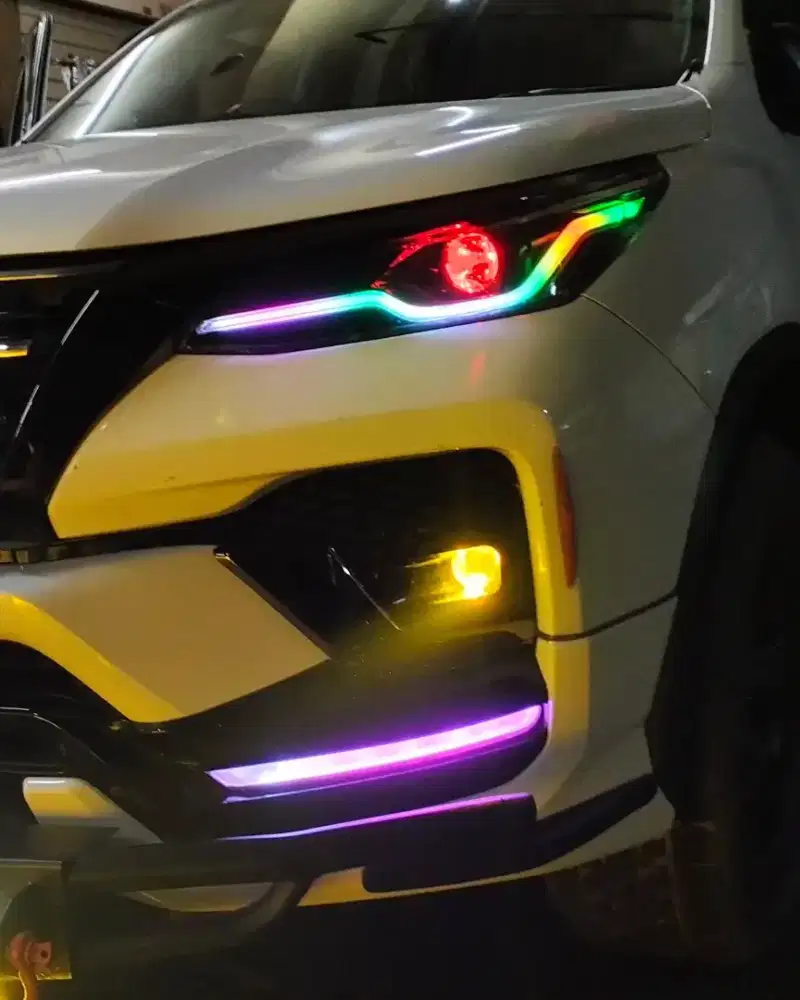 Alis DRL RGB Matrix Fortuner