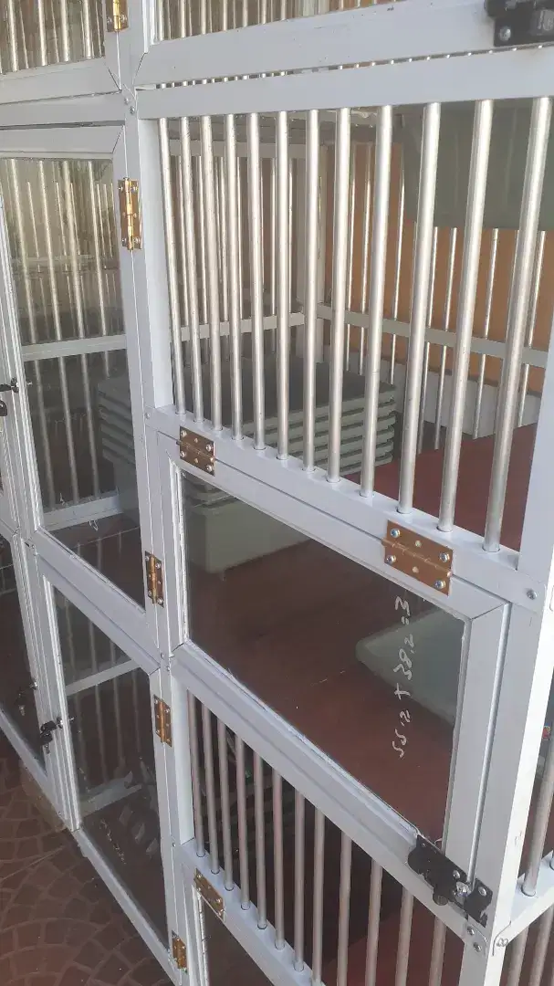 Kandang aluminium,6pintu