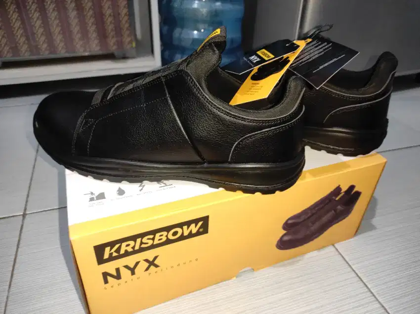 Sepatu Safety Krisbow NYX size 43