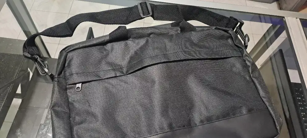 TAS SELEMPANG LAPTOP