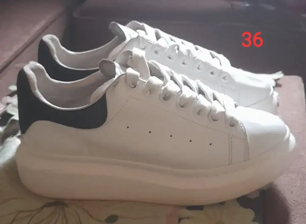 Sepatu brand it4ly size 36, kulit