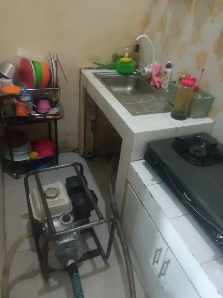 CUCIAN PIRING WC KAMAR MANDI MAMPET