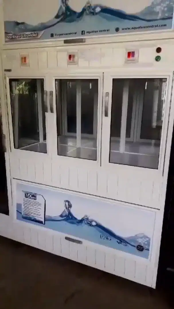 Mesin air isi ulang aqualux