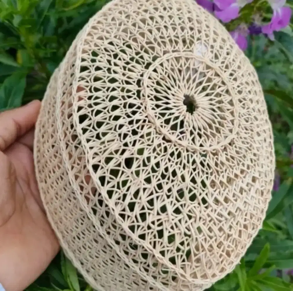 Kopiah akar rotan kalimantan