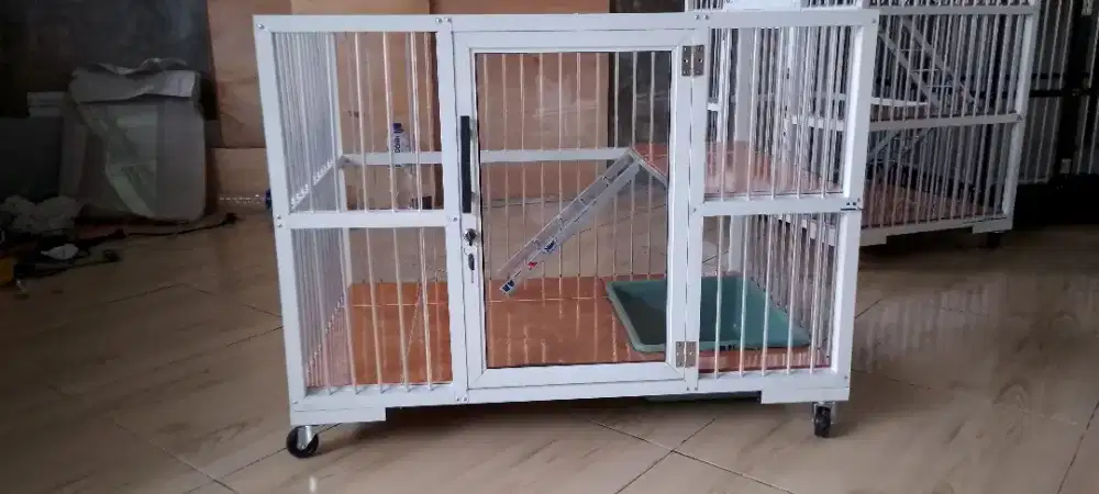 Kandang kucing alumunium