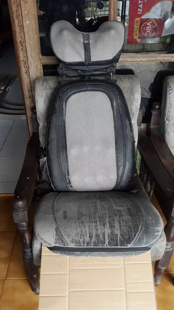 sandaran pijat pungung dan leher