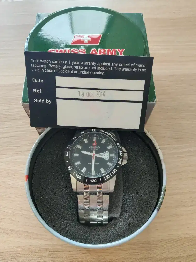 Jam Tangan Swiss Army Military (belum pernah dipakai)