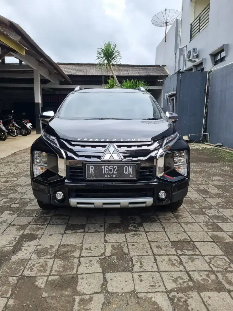 Di jual Xpander Cross Premium 2021 AT