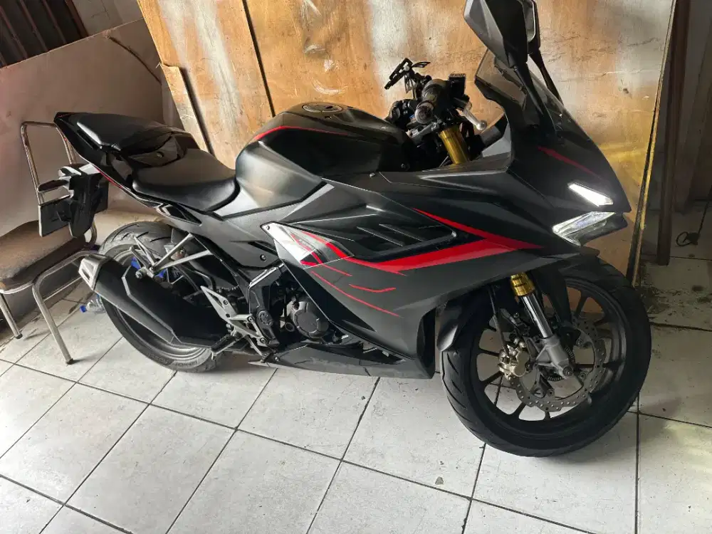 Honda CBR 150R 2021 ABS