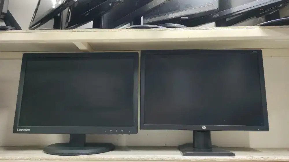 Led monitor 20 inch Lenovo ,hp