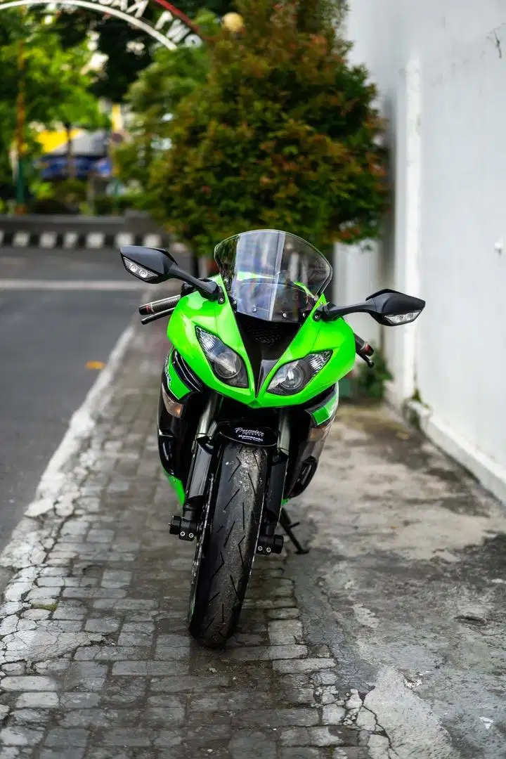 Kawasaki Ninja ZX6r Green Th. 2012