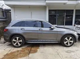 Mercedes-Benz GLC250 2016 Bensin