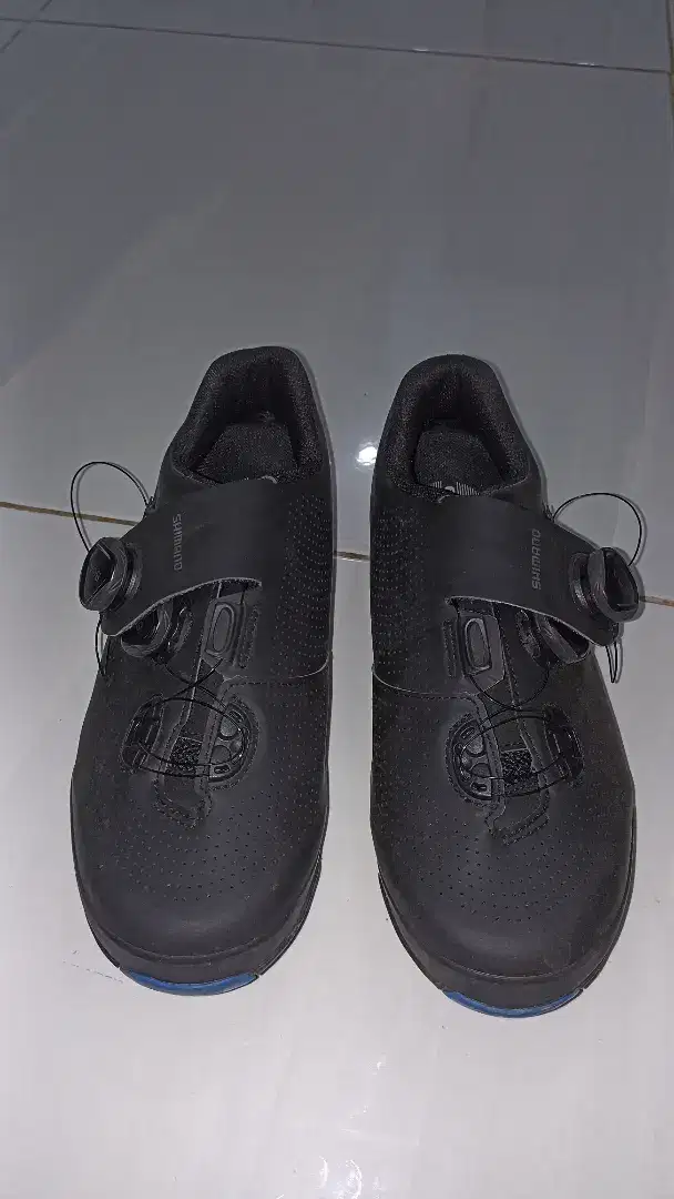 SEPATU ROADBIKE SHIMANO DYNALAST XC7 BLACK NOIR Uk. 42 EU