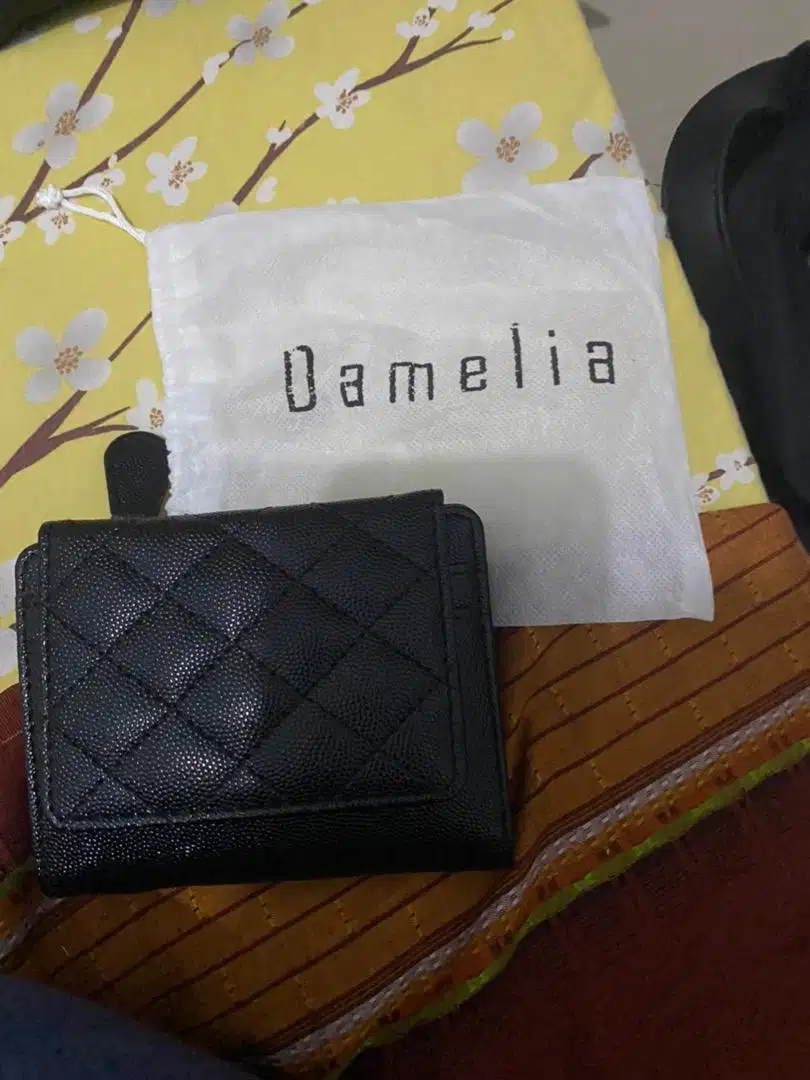 Preloved Dompet Like New