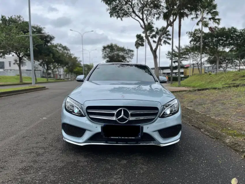 Mercedes-Benz C250 AMG 2016 Diamond silver ( Rare)