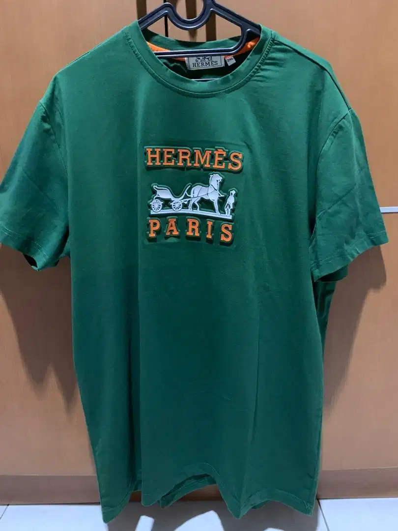 Kaos lengan pendek Hermes