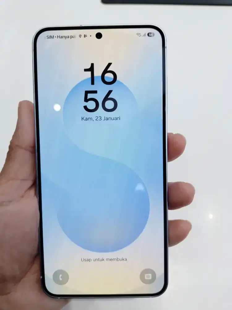 Samsung Galaxy s25 plus