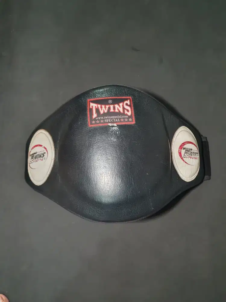 Twins Belly Pad Muay Thai