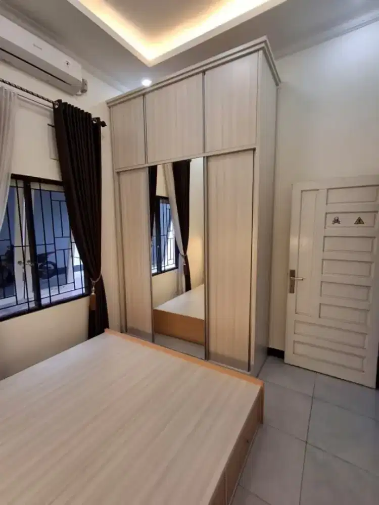 Lemari pakaian murah