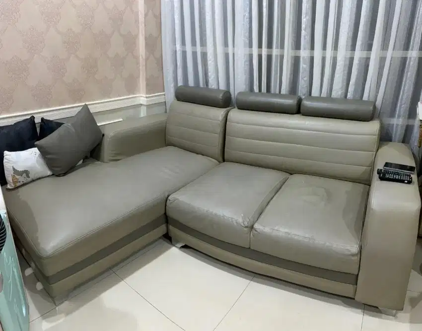 Sofa minimalis bentuk L