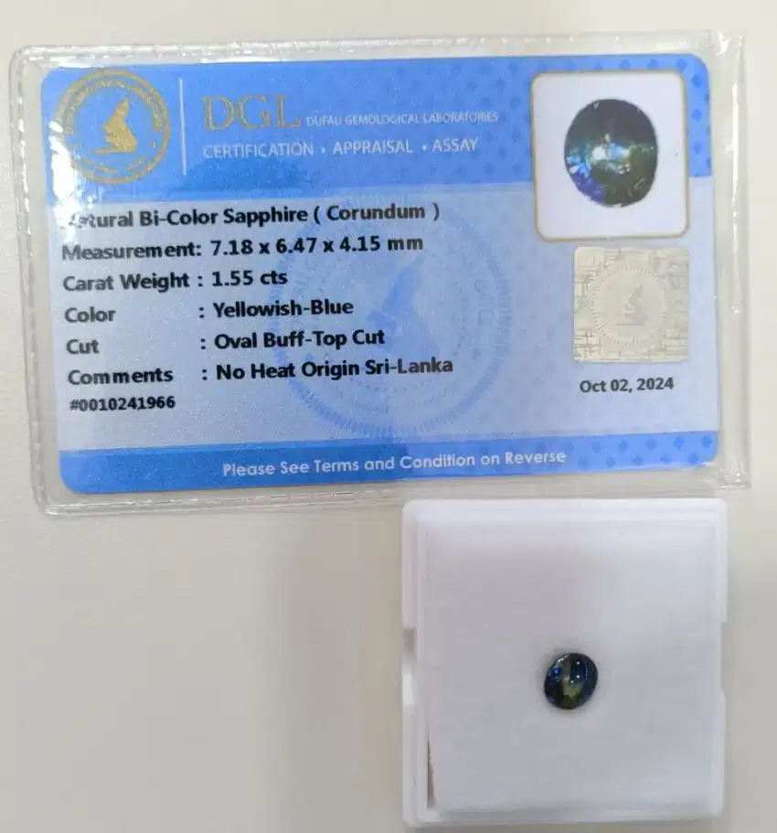 Natural Bi Color Corundum Sapphire
