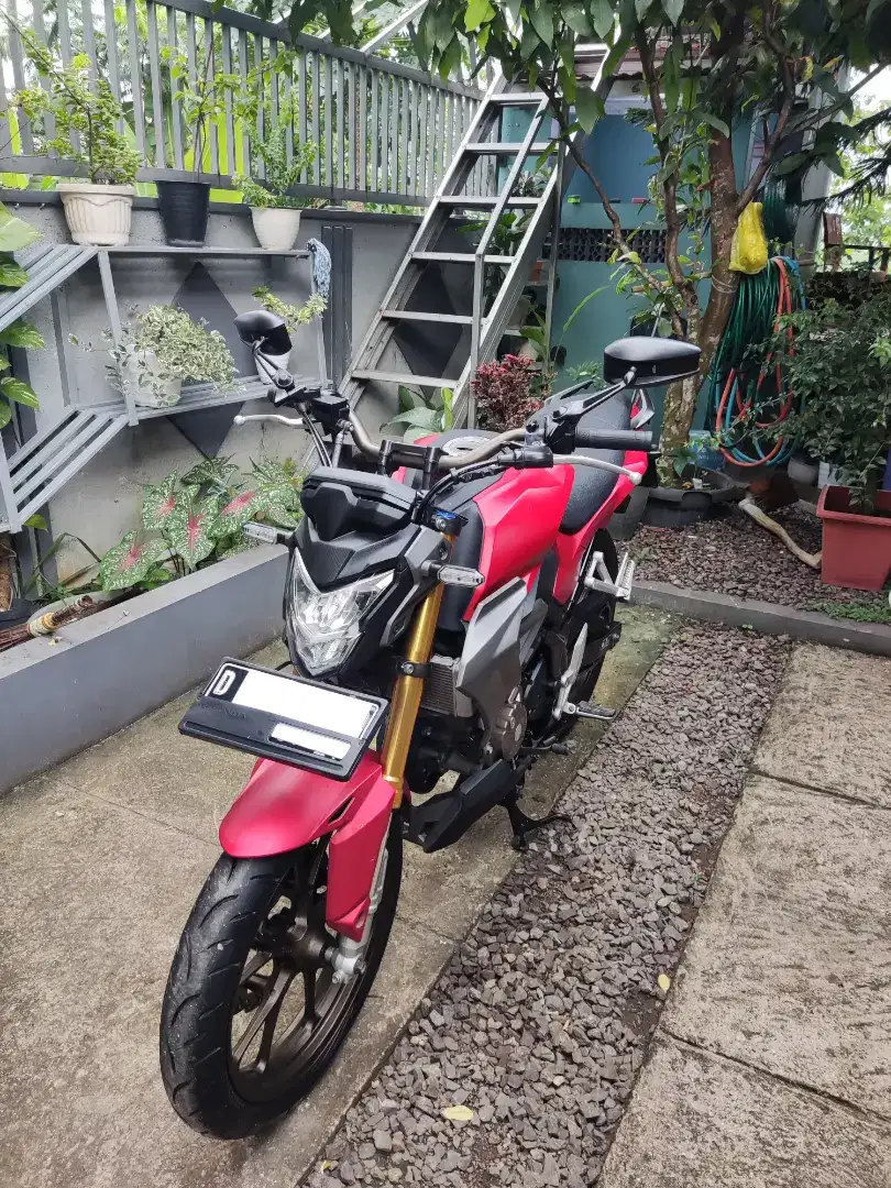 CB150R STREETFIRE 2022