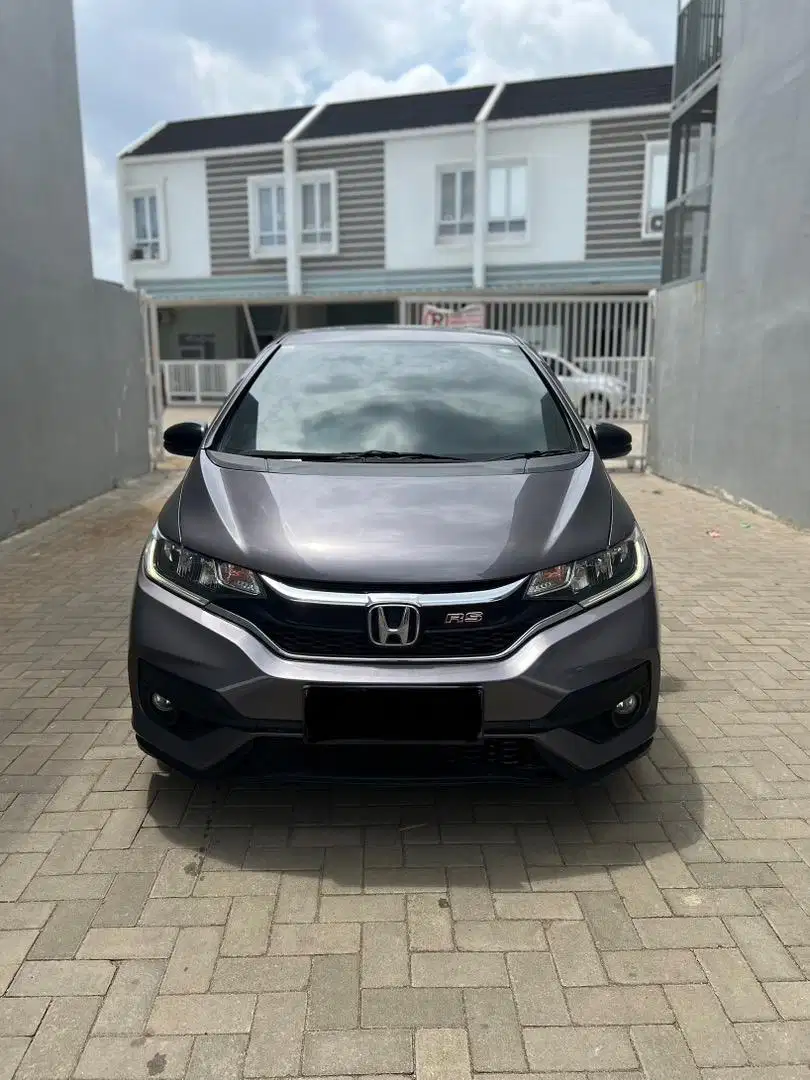 HONDA JAZZ RS CVT 2019